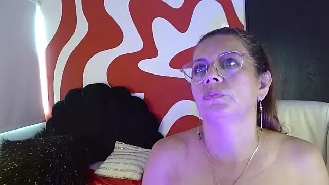 channelsmith_55 webcam