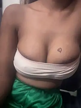 Chardonnay_Crystal webcam