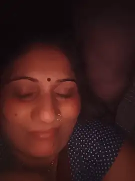 Rakhi99x webcam