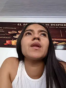DulceCaroX webcam