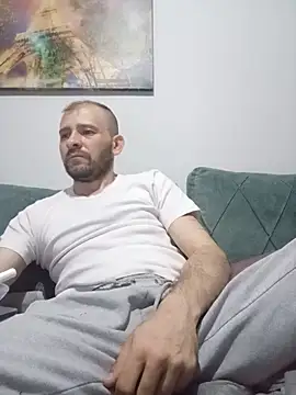 NiiiRvaNaa webcam
