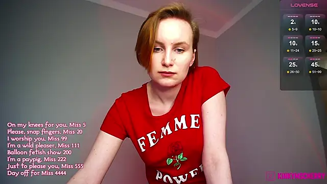 KinkyMissCherry webcam