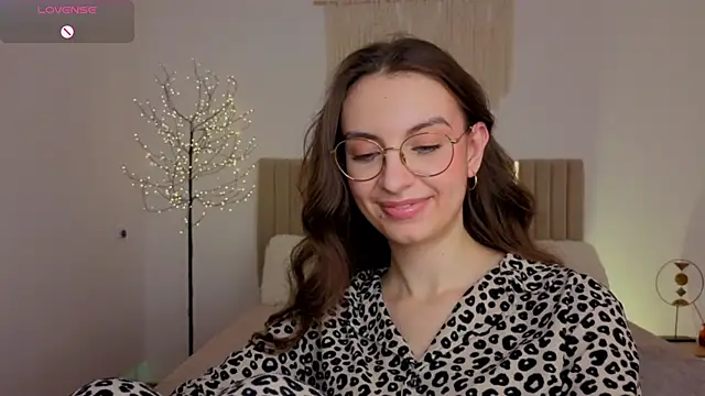 Real_cutie1 webcam