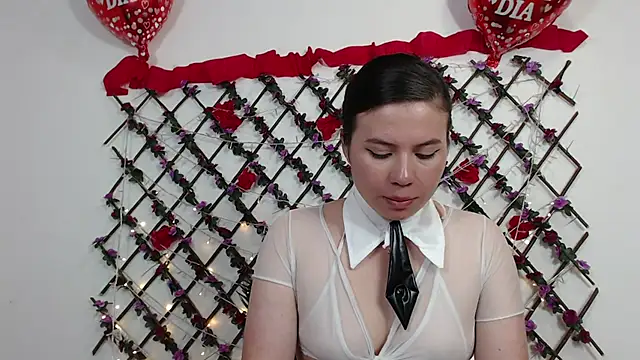 samantha_wallker (F teen) - Put plug🍑🧨