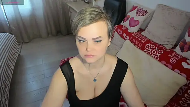 MildMature webcam