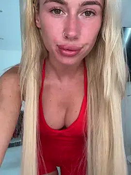 SexySaraxxoo