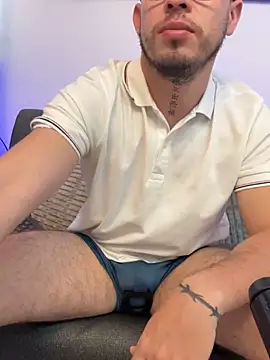 Tommas_Jhonson webcam