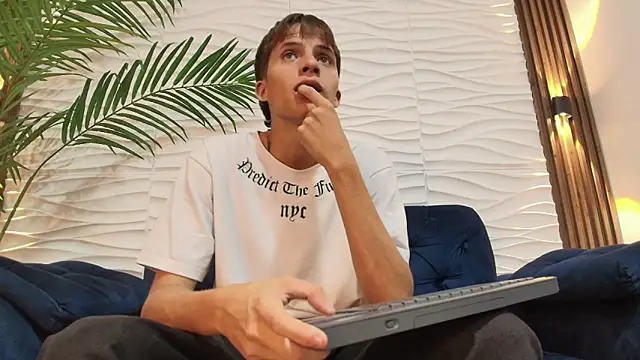 Pavo_tv webcam