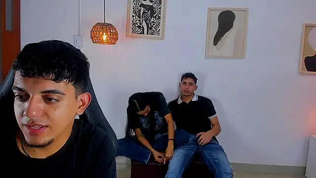 Crazy_porkys webcam
