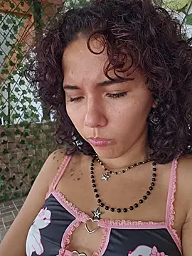 Isabella_Stark webcam