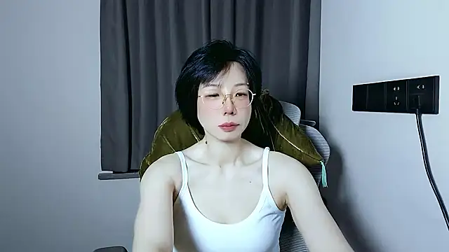 lin_lin_520_520 webcam