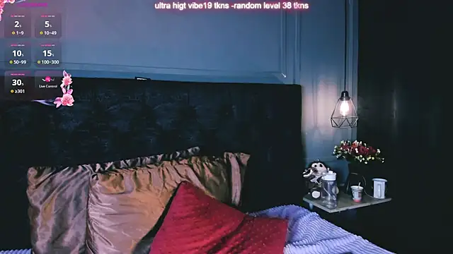 miia_moore_ webcam
