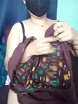 Cute-Sweety webcam
