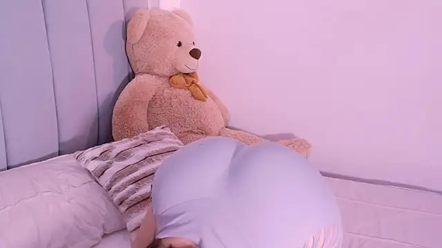 DannaHyde webcam