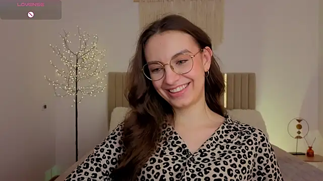 Real_cutie1 webcam