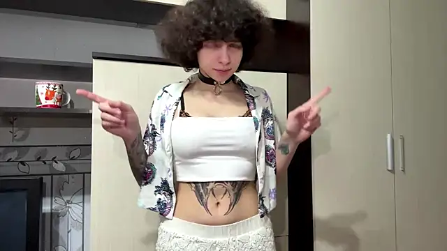 Nikatyanxx webcam