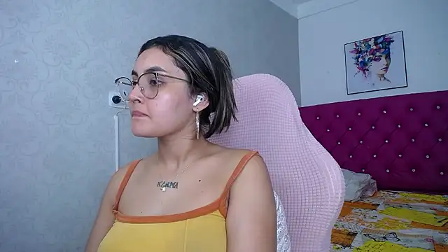 kathe-mills235 webcam