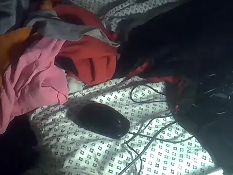 cute-shamza webcam