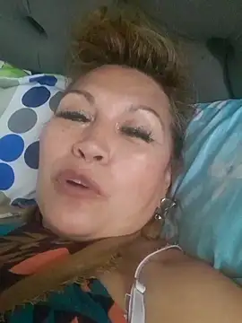Kazsandraa webcam