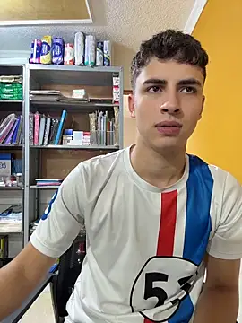 AdrianRinaldi webcam