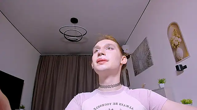 Mikaella_Nicole webcam