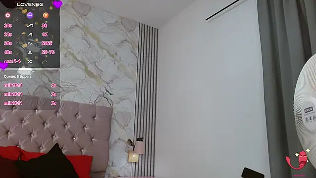 Mia_Hiills webcam