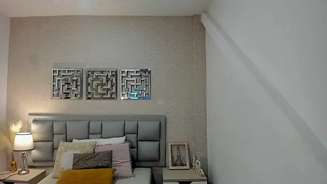 luna25__ webcam