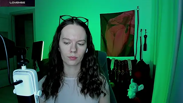 Vulgar_Tamer webcam
