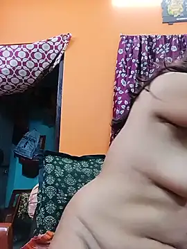 Hotpuja25 webcam