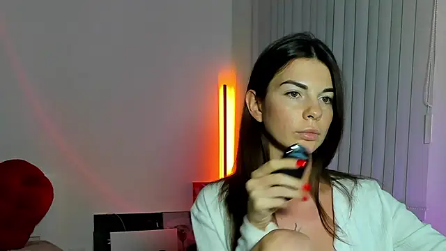 Andrea_Blossom webcam