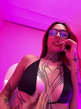Red_Sinclair webcam