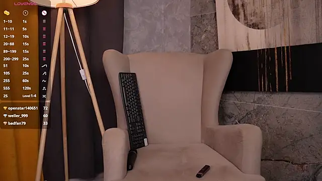 LisanBrown webcam