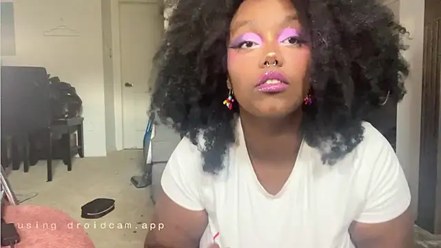 juicy_janet webcam