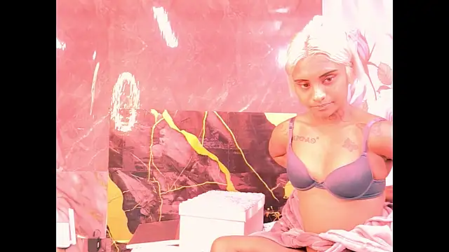 indian_barbie webcam