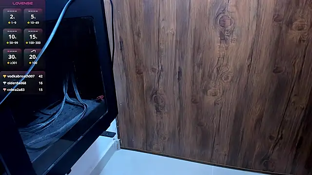 Mature_Skinny webcam