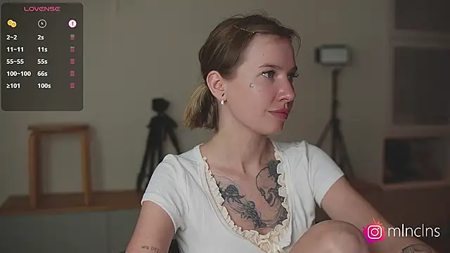 mel_collins (F young) - <3