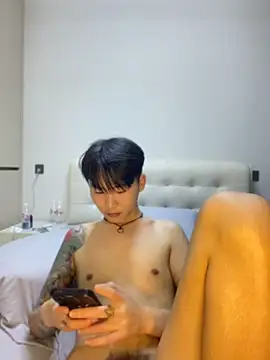 kkx808 (M twink) - 新人开播第二天，进来和主播一起互动吧