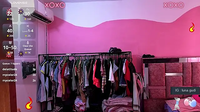 Modella: lunagudis