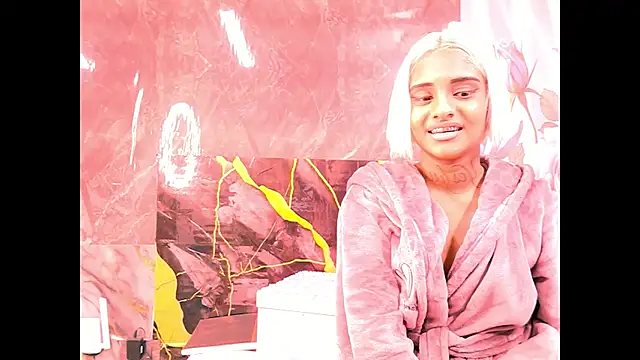 indian_barbie webcam