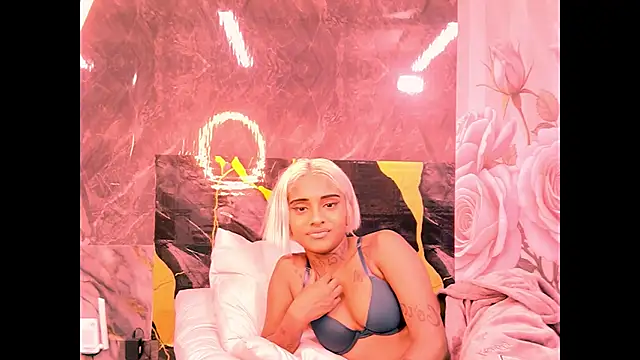 indian_barbie webcam