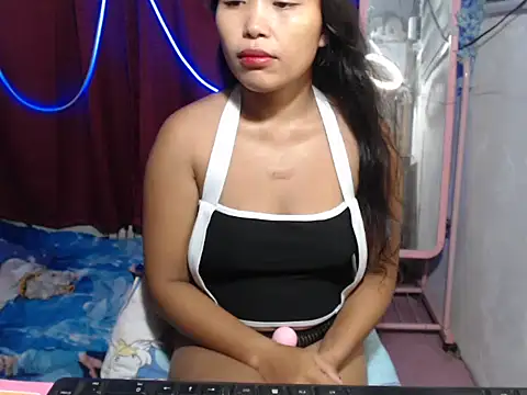 Madeline_Lover webcam