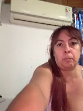 Sofyalone_ webcam