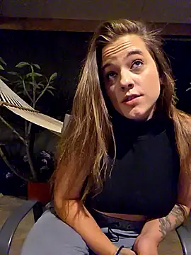 Luna_Lynn webcam