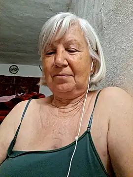 KlaudiaDarling webcam