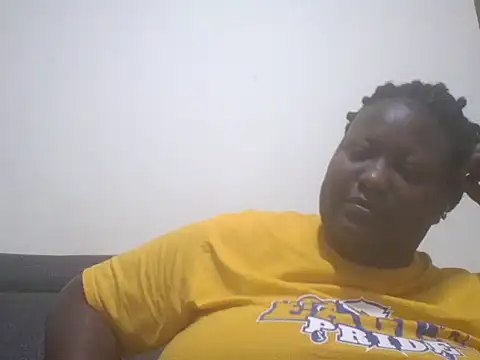 fat_ebonyqueen webcam