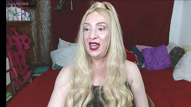 elena_evans webcam