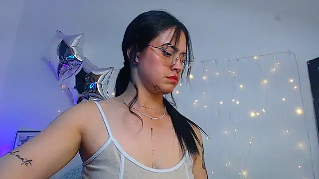 isa_maiden1 - Isa_Maiden1's free webcam - UK Sex Cams