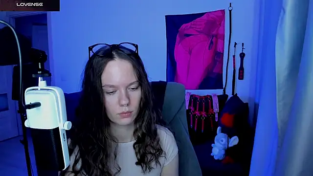 Vulgar_Tamer webcam