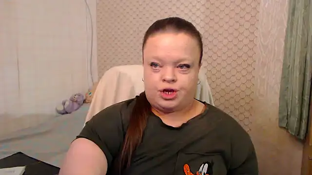 Janiffer_MiMi webcam