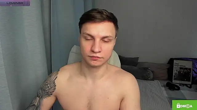 handsome_guy01 webcam